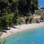And With Parking Space Podgora, Makarska - 6790 Affittacamere